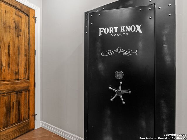 Listing photo id 37 for 10927 Fm 2146