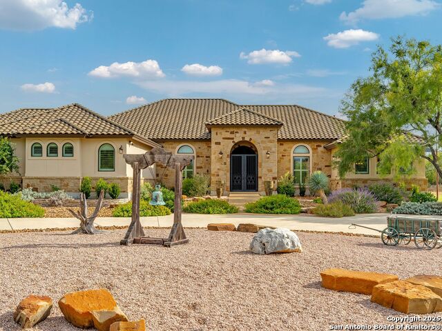 Listing photo id 2 for 10927 Fm 2146