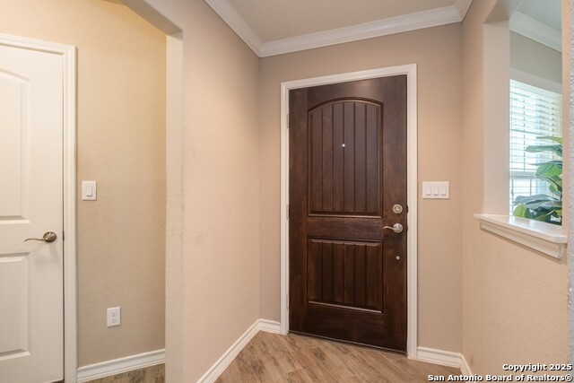 Listing photo id 2 for 3354 Blossom Row