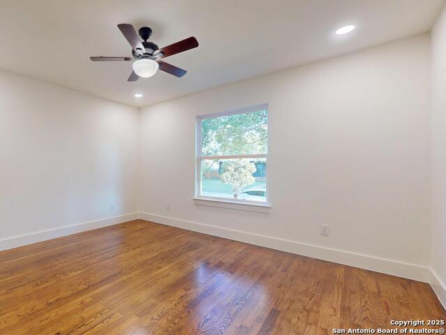 Listing photo id 23 for 141 Chevy Chase