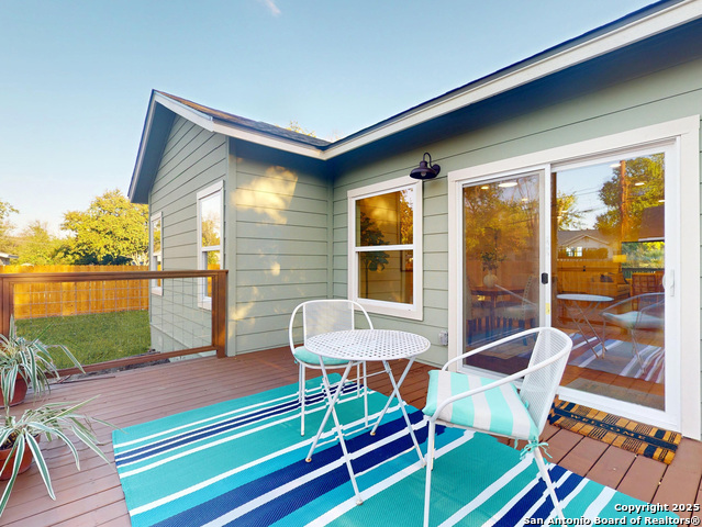 Listing photo id 29 for 141 Chevy Chase