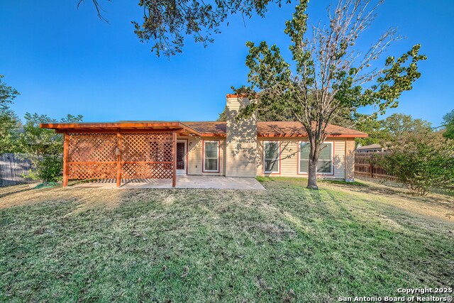 Listing photo id 27 for 7002 Autumn Chase