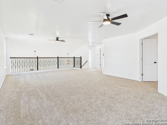 Image 33 of 39 For 4526 Harrisburg