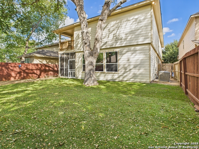 Image 37 of 39 For 4526 Harrisburg