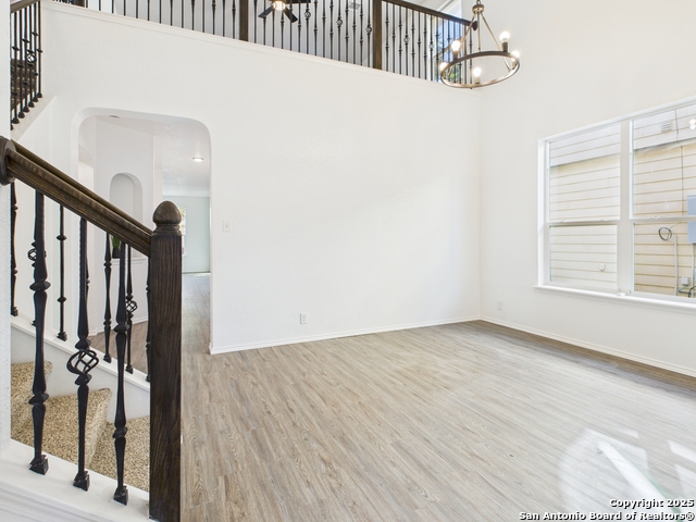 Image 7 of 39 For 4526 Harrisburg