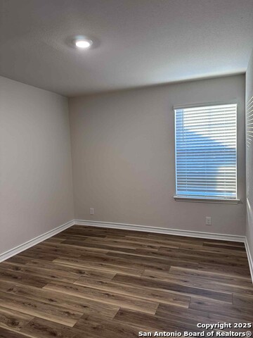 Image 14 of 21 For 21328 Ruby Creek