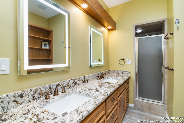 Image 19 of 30 For 875 Gallagher