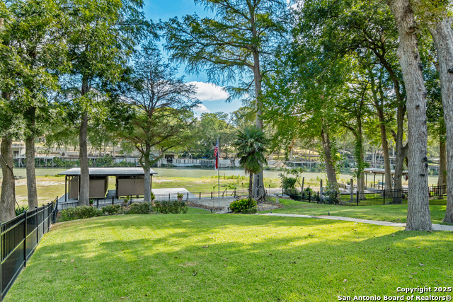 Image 23 of 30 For 875 Gallagher