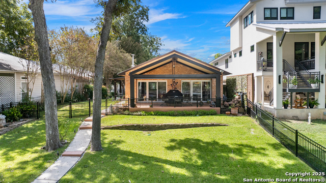 Image 24 of 30 For 875 Gallagher