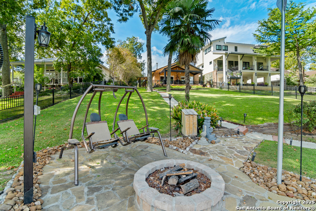 Image 4 of 30 For 875 Gallagher