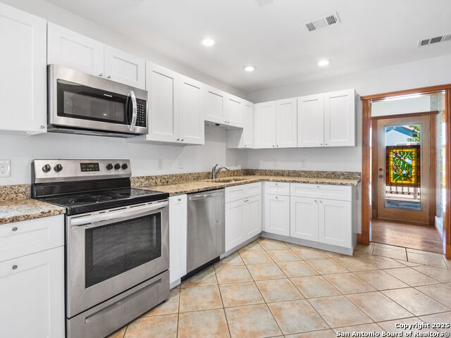 Image 7 of 23 For 235 Huisache Avenue #1202 E