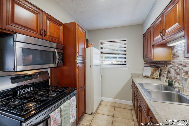 Image 12 of 27 For 4910 Brockman Street