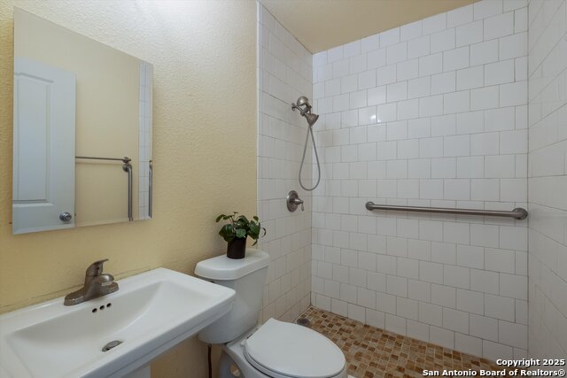 Image 19 of 27 For 4910 Brockman Street