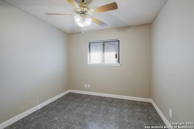 Image 20 of 27 For 4910 Brockman Street