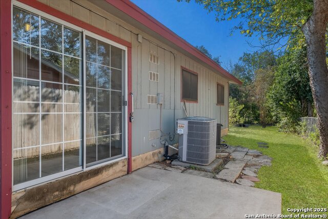 Image 24 of 27 For 4910 Brockman Street