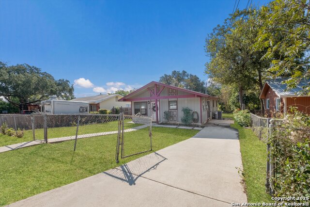 Image 3 of 27 For 4910 Brockman Street