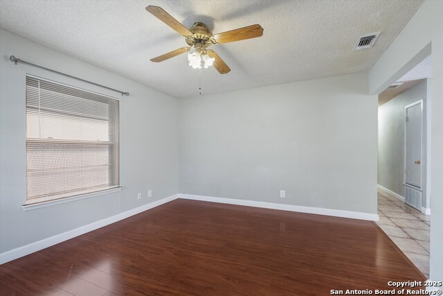 Image 4 of 27 For 4910 Brockman Street