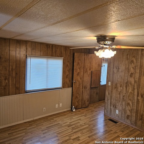 Image 10 of 17 For 161 Green Valley E