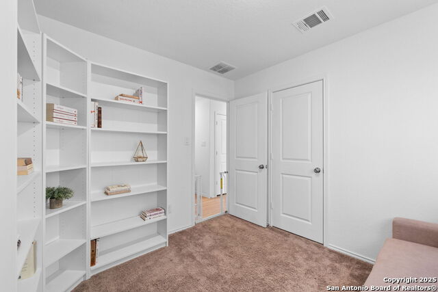 Listing photo id 10 for 9103 Stellar Hill