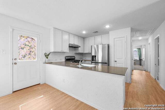 Listing photo id 0 for 9103 Stellar Hill