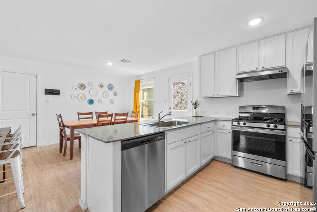 Listing photo id 1 for 9103 Stellar Hill