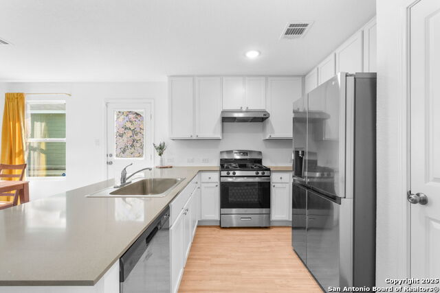 Listing photo id 2 for 9103 Stellar Hill