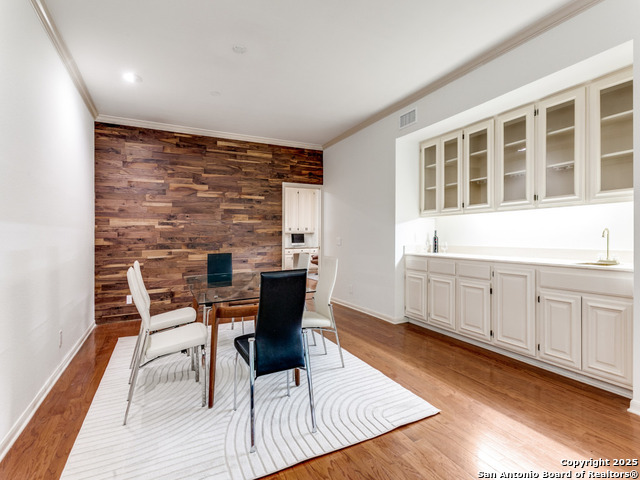 Image 8 of 25 For 8000 Donore 11