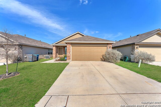 Listing photo id 0 for 4410 Lake Ritter