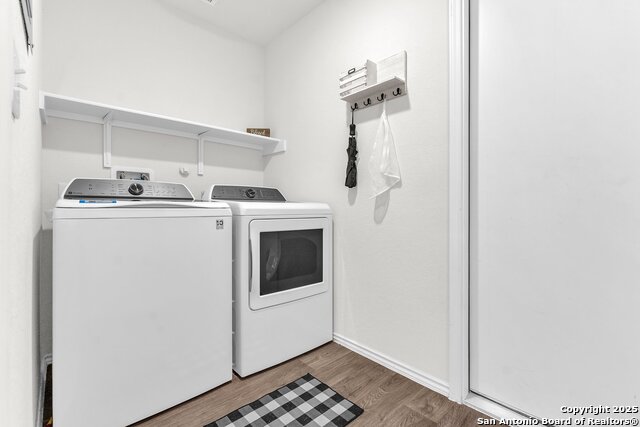 Listing photo id 25 for 4410 Lake Ritter