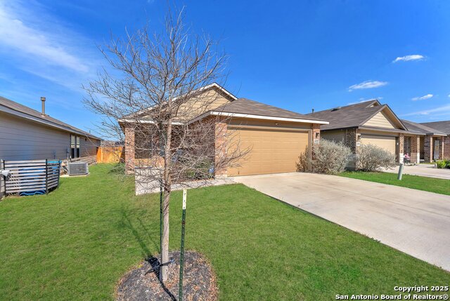 Listing photo id 3 for 4410 Lake Ritter