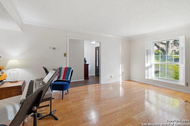 Image 13 of 47 For 11722 Raindrop