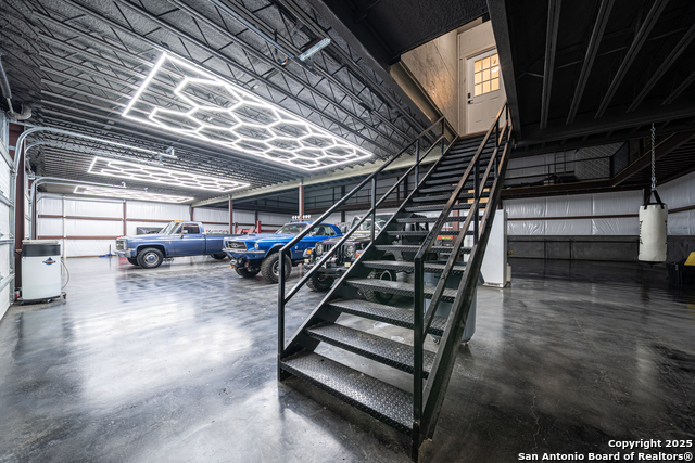 Image 20 of 40 For 247 Betty