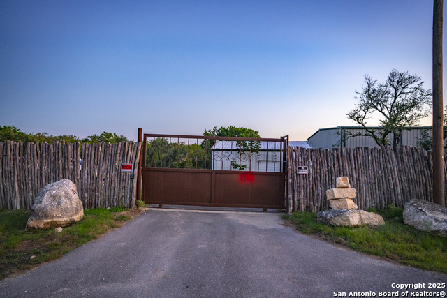 Image 39 of 40 For 247 Betty