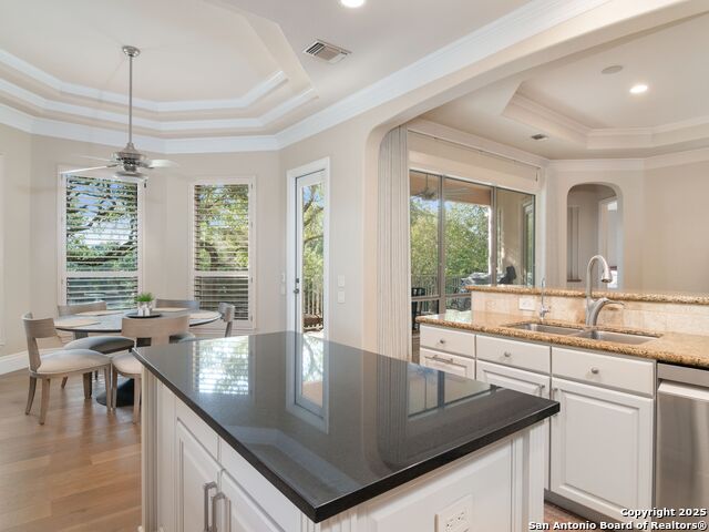 Image 13 of 42 For 31 Stratton  