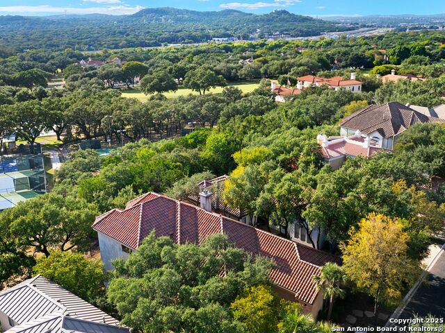 Image 37 of 42 For 31 Stratton  