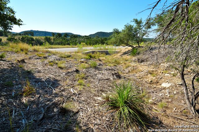 Listing photo id 18 for 000 Private Road 1708 W