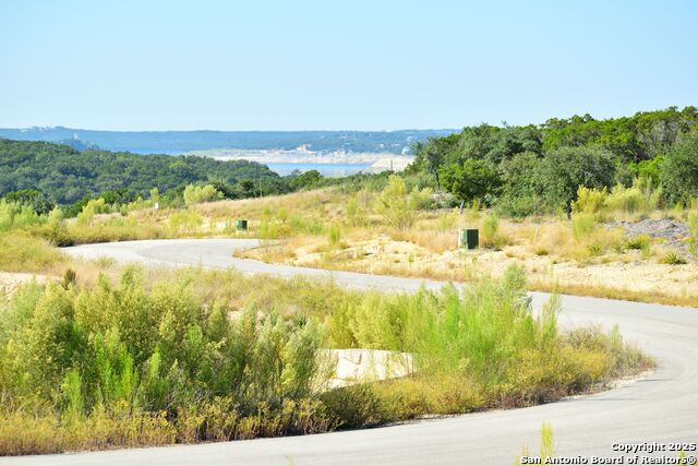 Listing photo id 21 for 000 Private Road 1708 W