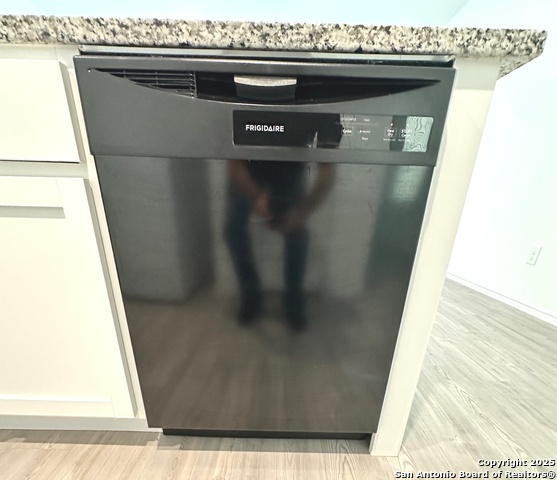 Listing photo id 8 for 10961 Presa Way