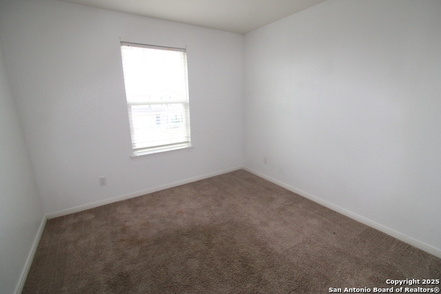 Image 13 of 18 For 6135 Lakefront