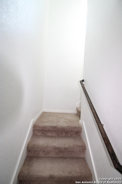 Image 9 of 18 For 6135 Lakefront