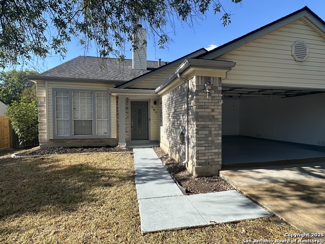 Listing photo id 0 for 701 Meadow Top