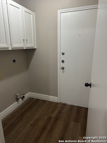 Listing photo id 18 for 701 Meadow Top