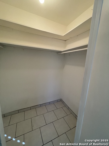 Listing photo id 19 for 701 Meadow Top