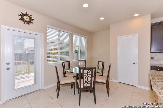 Image 10 of 22 For 18011 Muir Glen