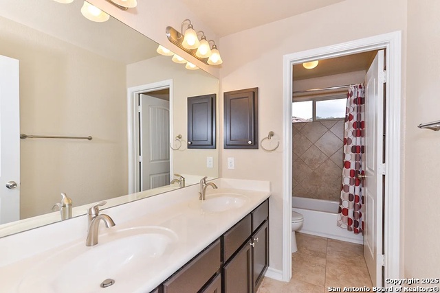 Image 11 of 22 For 18011 Muir Glen