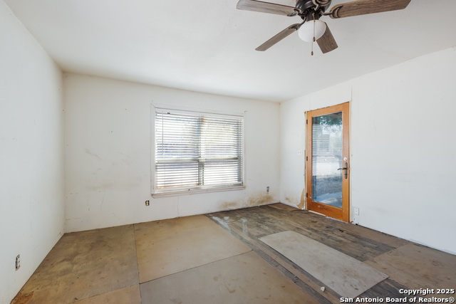 Image 3 of 16 For 175 2nd St S