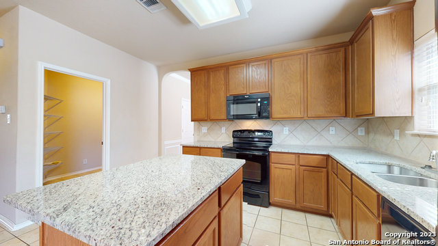 Image 10 of 40 For 2617 Crusader