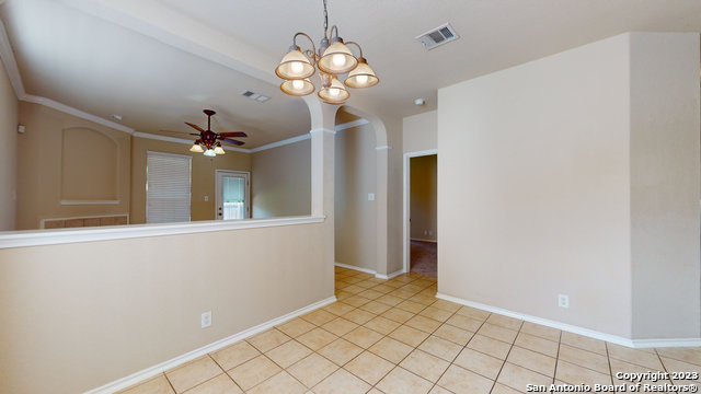 Image 15 of 40 For 2617 Crusader