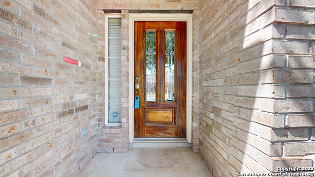 Image 2 of 40 For 2617 Crusader