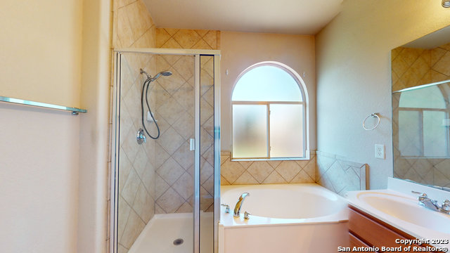 Image 32 of 40 For 2617 Crusader